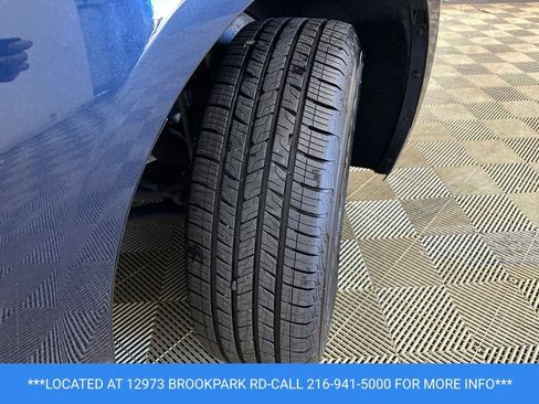 Used 2017 Chevrolet Equinox LT w/ Convenience Package FWD image 26