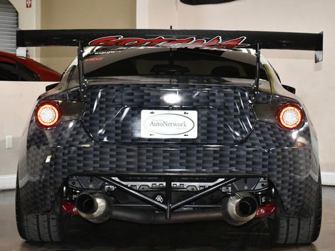 Used 2013 Scion FR-S image 2