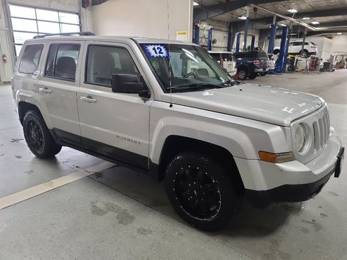 Used 2012 Jeep Patriot Sport w/ PWR Value Group image 4