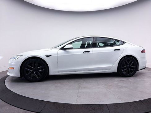 Used 2021 Tesla Model S Plaid image 36