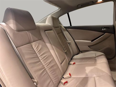 Used 2011 Nissan Altima 2.5 SL w/ 2.5SL Pkg FWD image 15