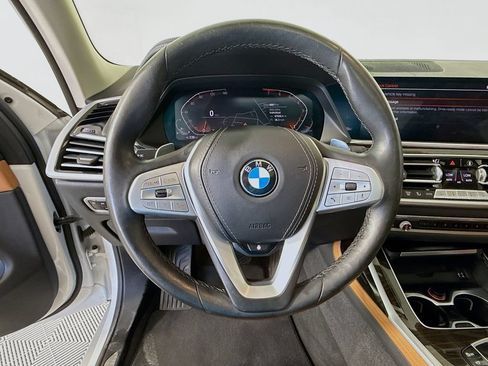 Used 2019 BMW X7 xDrive40i w/ Premium Package AWD/4WD image 11