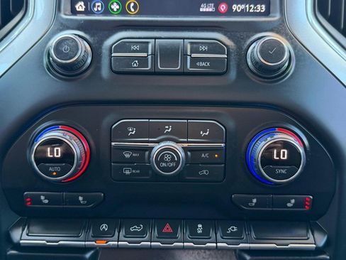 Used 2020 Chevrolet Silverado 1500 LT w/ Fleet Comfort Package AWD/4WD image 34