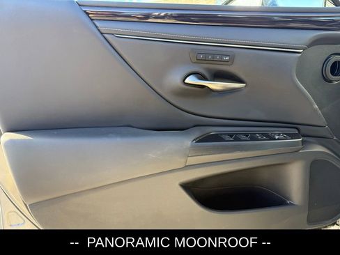 Used 2021 Lexus ES 350 w/ Premium Package image 5