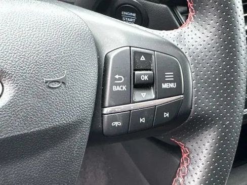Used 2025 Ford Escape ST-Line FWD image 35
