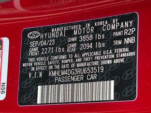 Used 2024 Hyundai Elantra SEL FWD image 34