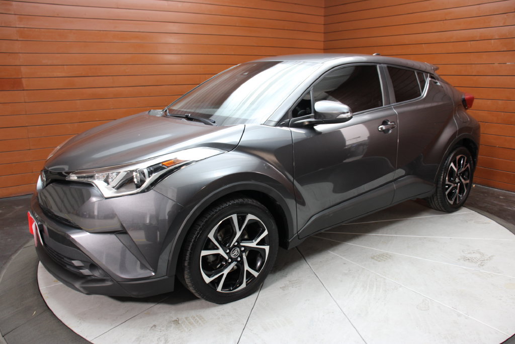 Used 2018 Toyota C-HR XLE FWD image 12