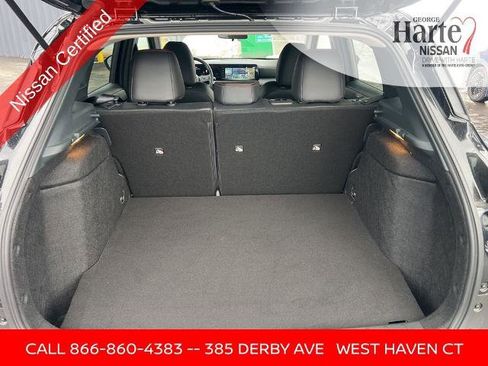 Certified 2025 Nissan Kicks SR image 27