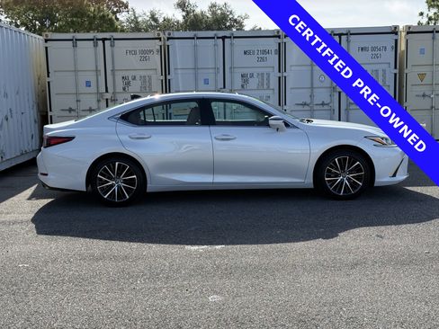 Used 2022 Lexus ES 350 w/ Premium Package FWD image 3