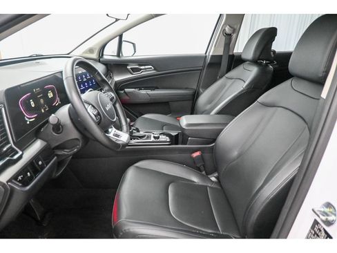 Used 2023 Kia Sportage EX FWD image 32