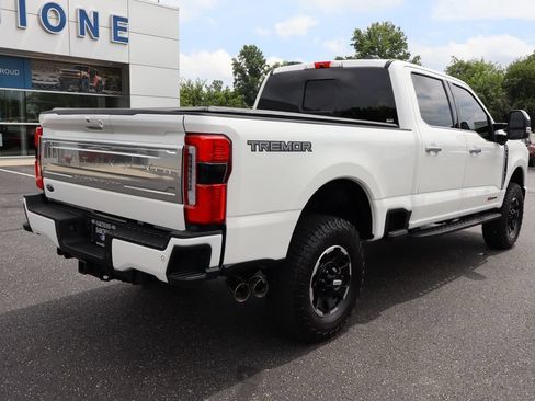 Used 2026 Ford F350 Platinum w/ Platinum Plus Package AWD/4WD image 3
