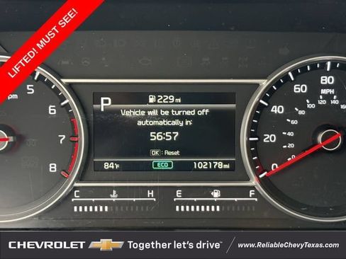 Used 2022 Kia Sorento EX w/ Panoramic Sunroof Package FWD image 17