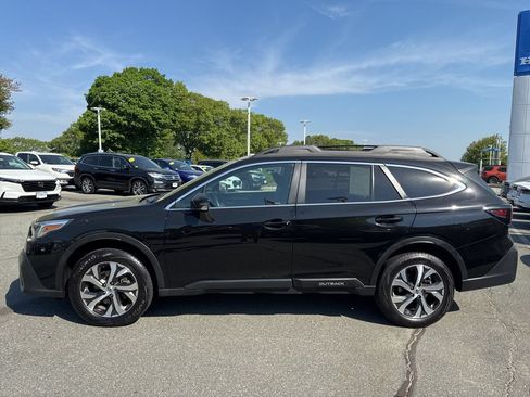 Used 2022 Subaru Outback Limited XT AWD/4WD image 3