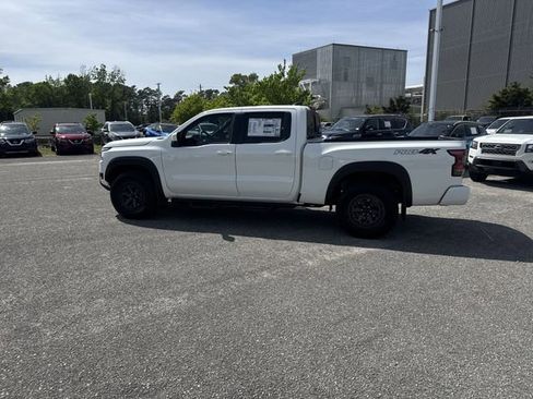 New 2026 Nissan Frontier PRO-4X AWD/4WD image 8