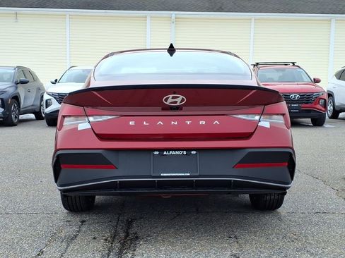 New 2026 Hyundai Elantra Sport image 3