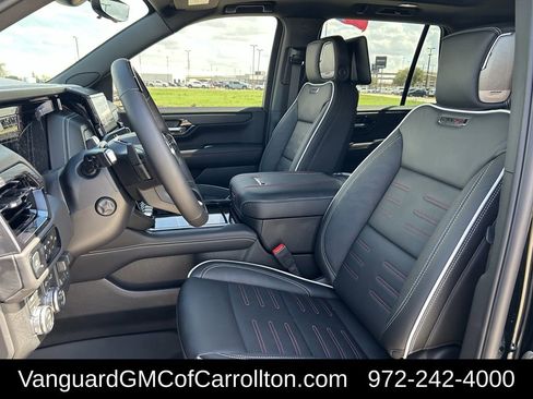 New 2026 GMC Yukon AT4 Ultimate w/ LPO, Floor Liner Package AWD/4WD image 22