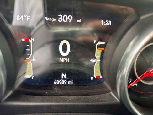 Used 2020 Jeep Wrangler Unlimited Rubicon AWD/4WD image 8