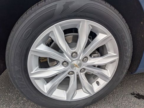 Used 2024 Chevrolet Malibu LT image 24