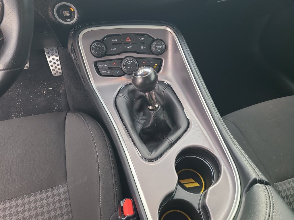 Used 2022 Dodge Challenger R/T w/ Blacktop Package RWD image 18