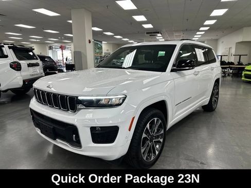Used 2023 Jeep Grand Cherokee L Overland AWD/4WD image 3