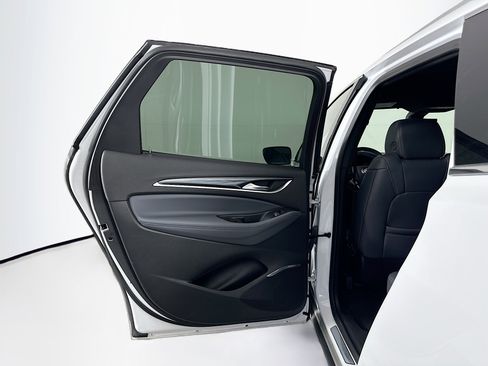 Used 2024 Buick Enclave Premium image 26
