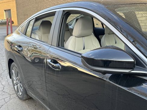 New 2026 Nissan Sentra SL w/ Floor Mat Package image 6