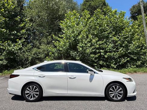 Used 2020 Lexus ES 350 w/ Premium Package FWD image 5