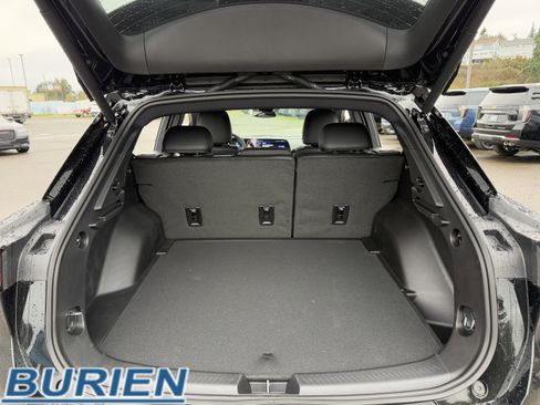 New 2026 Chevrolet Equinox EV LT image 32