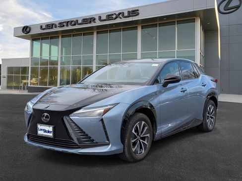 Used 2024 Lexus RZ 450e Premium w/ Technology Package image 7