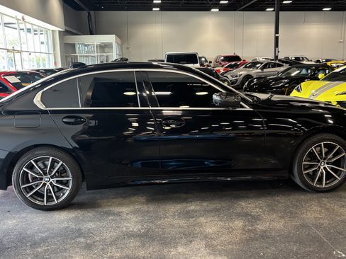 Used 2021 BMW 330i xDrive Sedan w/ Premium Package AWD/4WD image 9