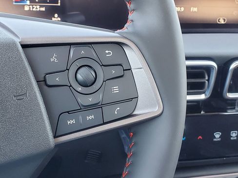New 2026 Nissan Sentra SR FWD image 18