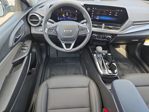 New 2026 Chevrolet Trax ACTIV w/ Driver Confidence Package FWD image 12