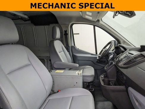 Used 2018 Ford Transit 250 130 Low Roof w/ Exterior Upgrade Package RWD image 34