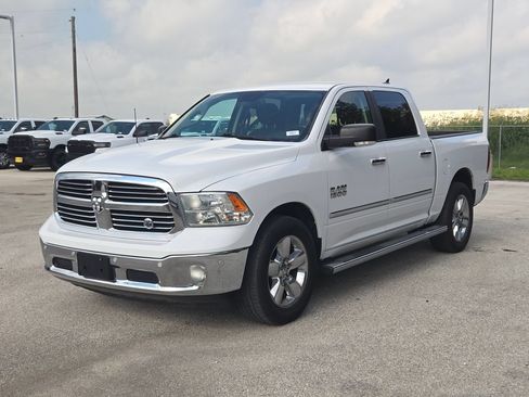 Used 2016 RAM 1500 Lone Star RWD image 7