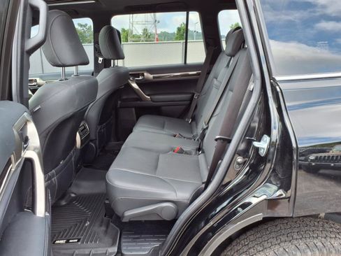 Used 2021 Lexus GX 460 Premium image 11