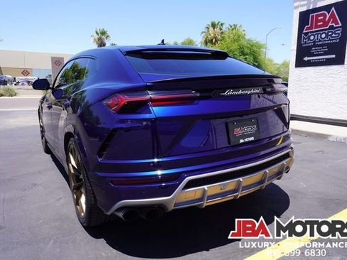 Used 2021 Lamborghini Urus AWD/4WD image 51