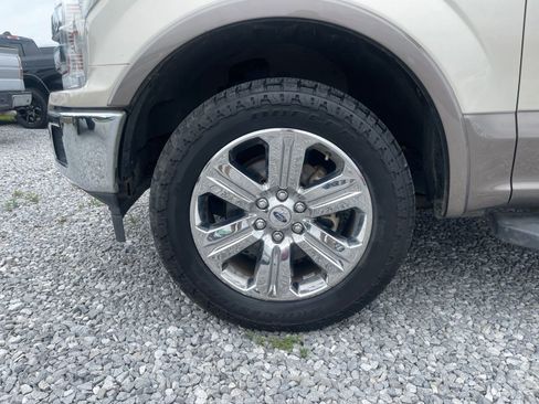 Used 2018 Ford F150 Lariat w/ Equipment Group 502A Luxury AWD/4WD image 7