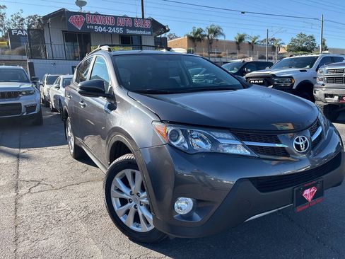 Used 2013 Toyota RAV4 Limited FWD image 2