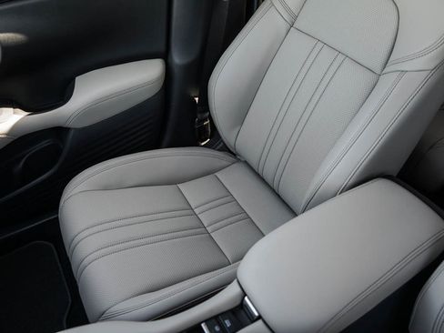 New 2027 Honda HR-V EX-L image 25