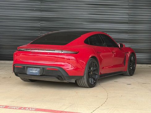 Certified 2025 Porsche Taycan GTS AWD/4WD image 9