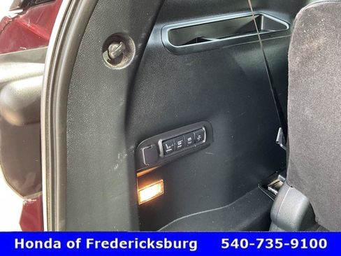 Used 2018 Ford Explorer Sport AWD/4WD image 22