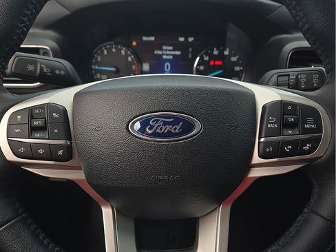 Used 2023 Ford Explorer XLT w/ Equipment Group 202A image 19
