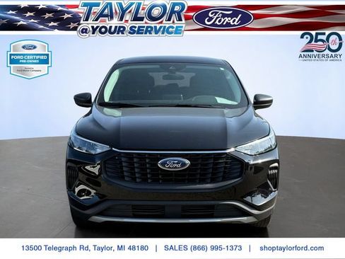 Certified 2024 Ford Escape Active AWD/4WD image 3