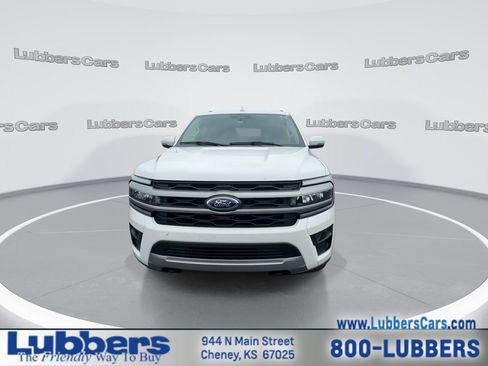 Used 2022 Ford Expedition Max XLT AWD/4WD image 3