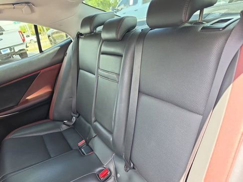 Used 2017 Lexus IS 200t RWD image 11