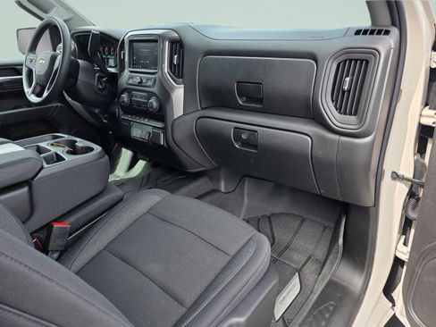 New 2026 Chevrolet Silverado 1500 Custom image 17