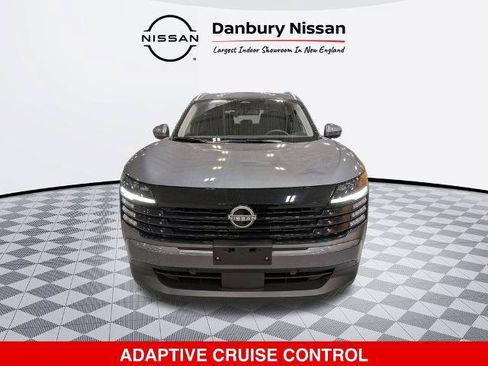 Certified 2025 Nissan Kicks SV w/ SV Premium Package AWD/4WD image 10