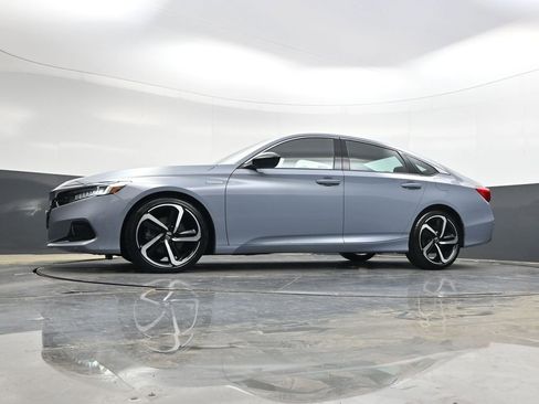 Used 2022 Honda Accord Sport image 29