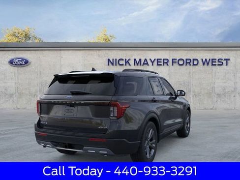 New 2026 Ford Explorer Active w/ Active Comfort Package image 10