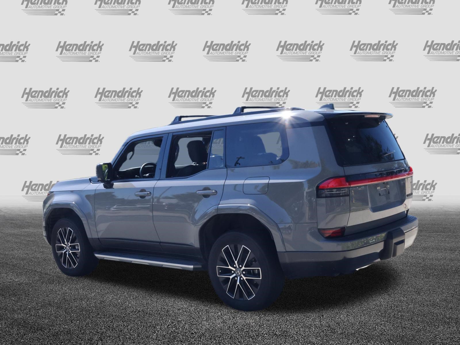Used 2024 Lexus GX 550 w/ Accessory Package (Z1) AWD/4WD image 7